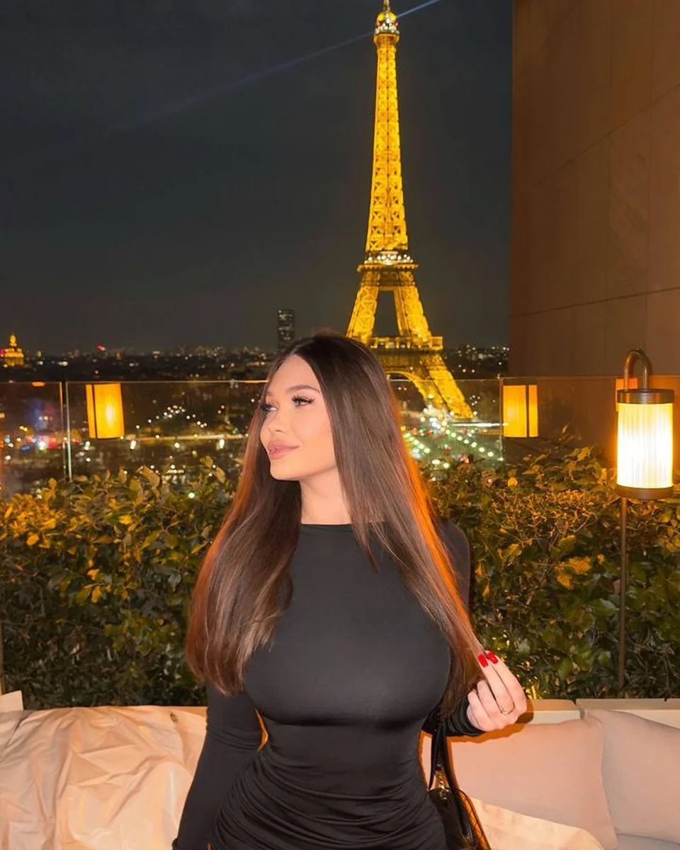 Sienna, escort in Dubai