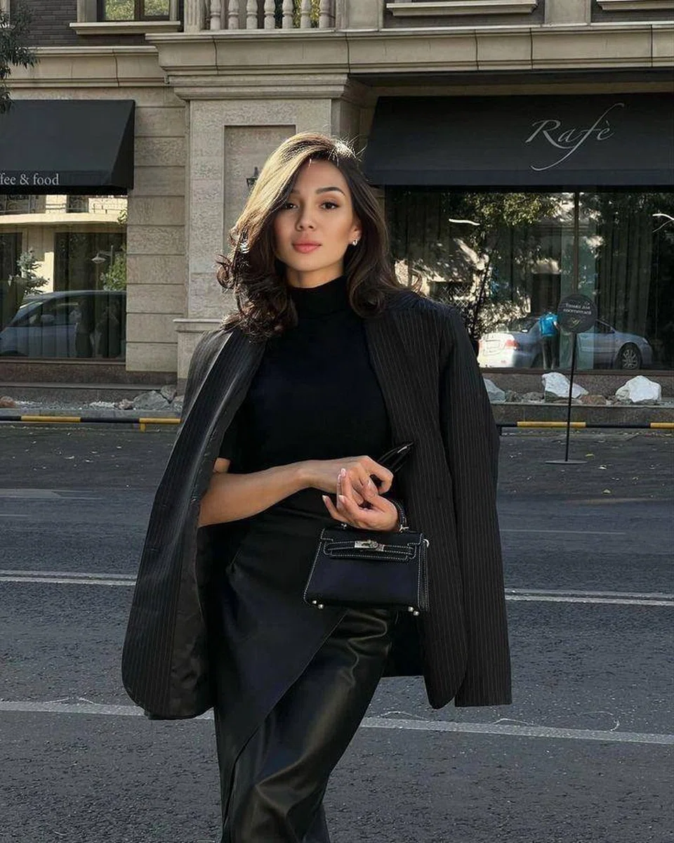 Aruzhan, escort in Marbella
