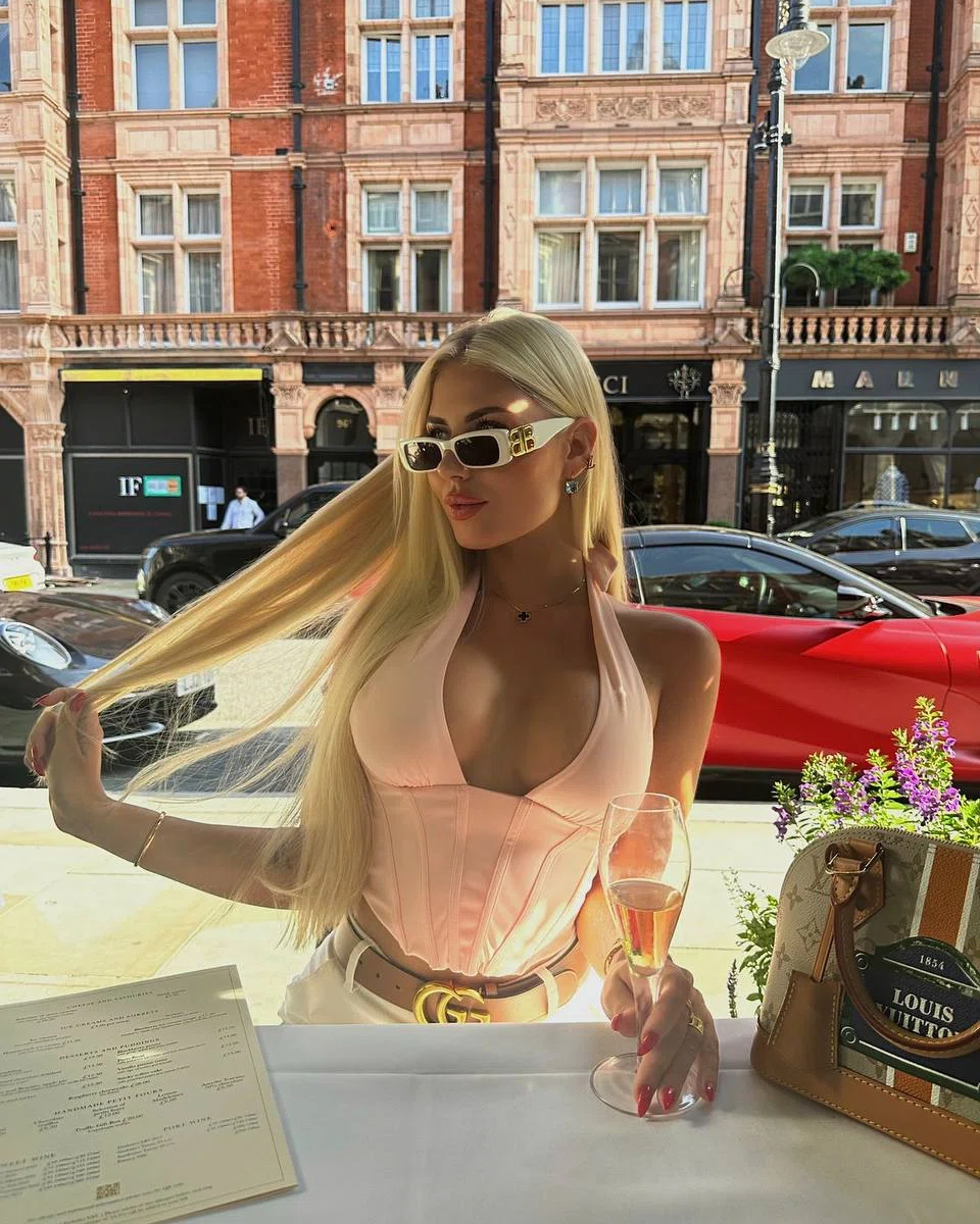 Aleksis, escort in Monaco