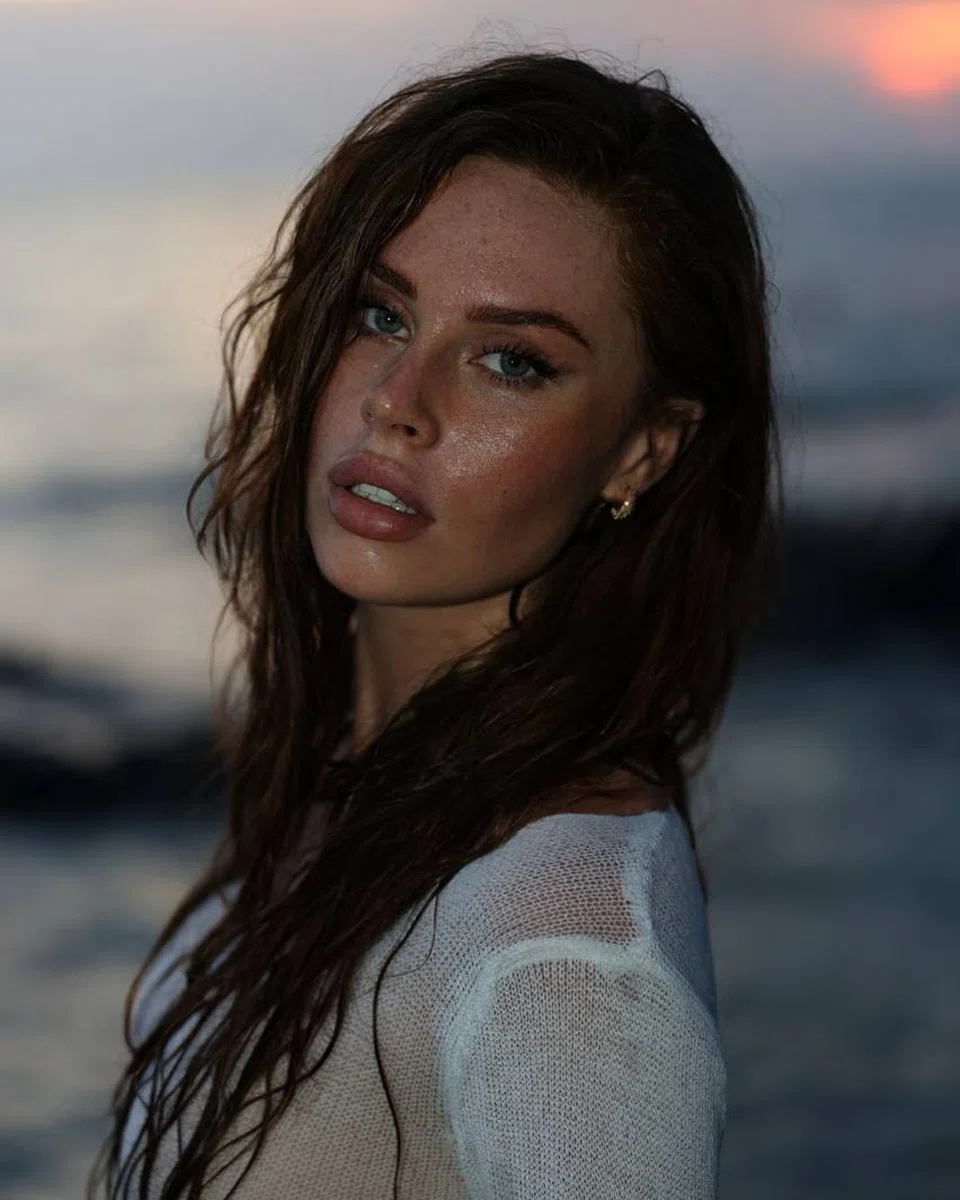 Katya, escort in Lake Como