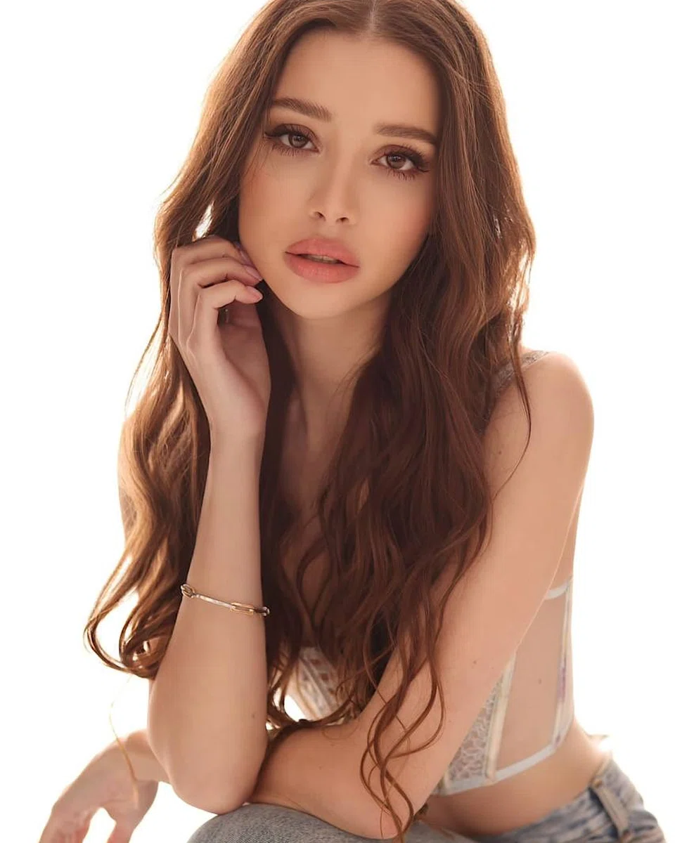 Inga, escort in Tokyo