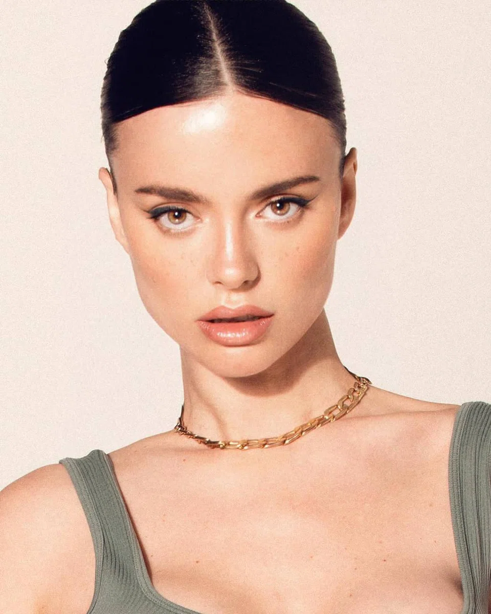 Margarita, escort in Paris