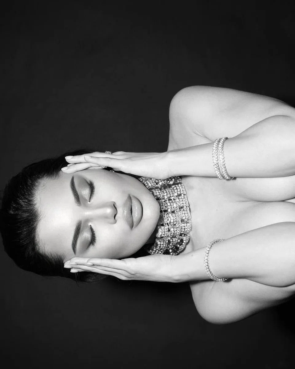 Kamiliya, escort in Zurich